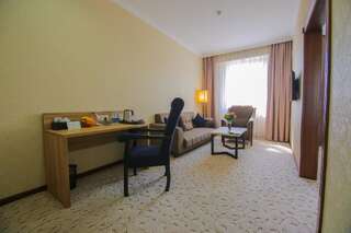 Отель Rayan Hotel Ош Двухместный номер Делюкс с 1 кроватью-3